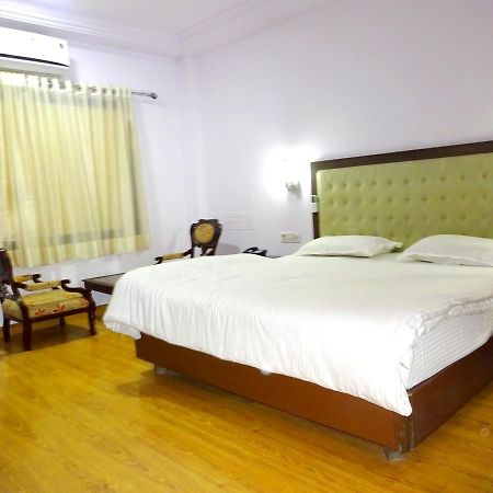 Hotel Utsav Nāthdwāra Eksteriør bilde